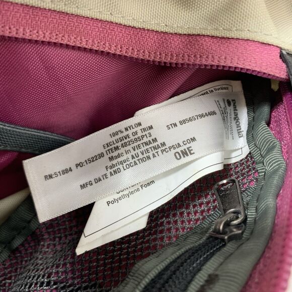 Patagonia Atom Sling Crossbody Adjustable Backpack Hiking Nature Womens - Picture 15 of 16